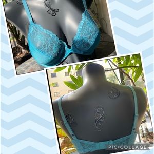 Wacoal Underwire Plunge bra